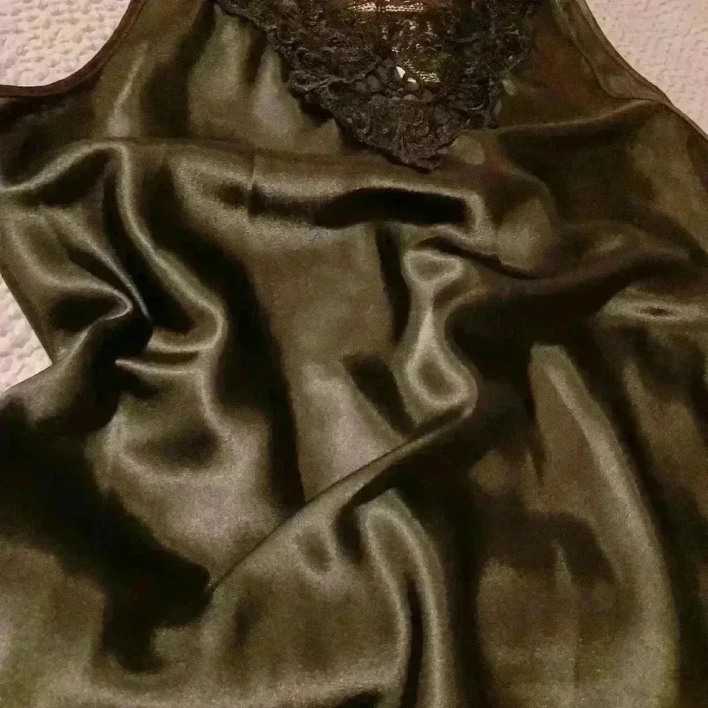 Vintage 90's black satin Camisole - Picture 6 of 7